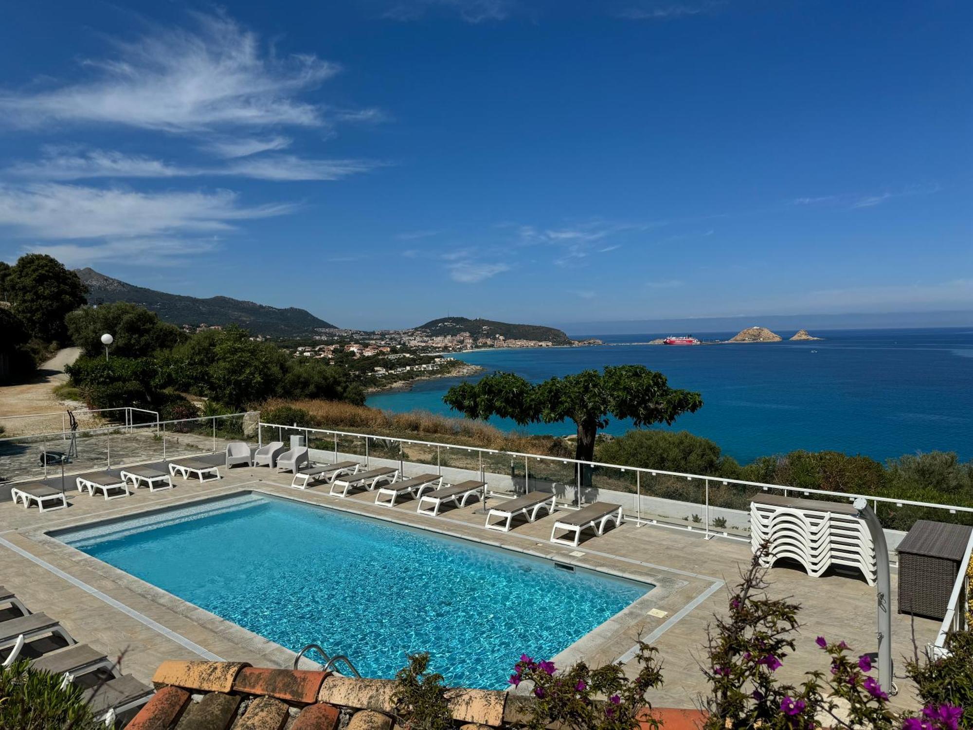 Residence Marine De Palumbare LʼÎle-Rousse エクステリア 写真